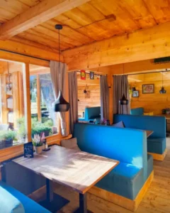 Wnętrze Gugu Bistro